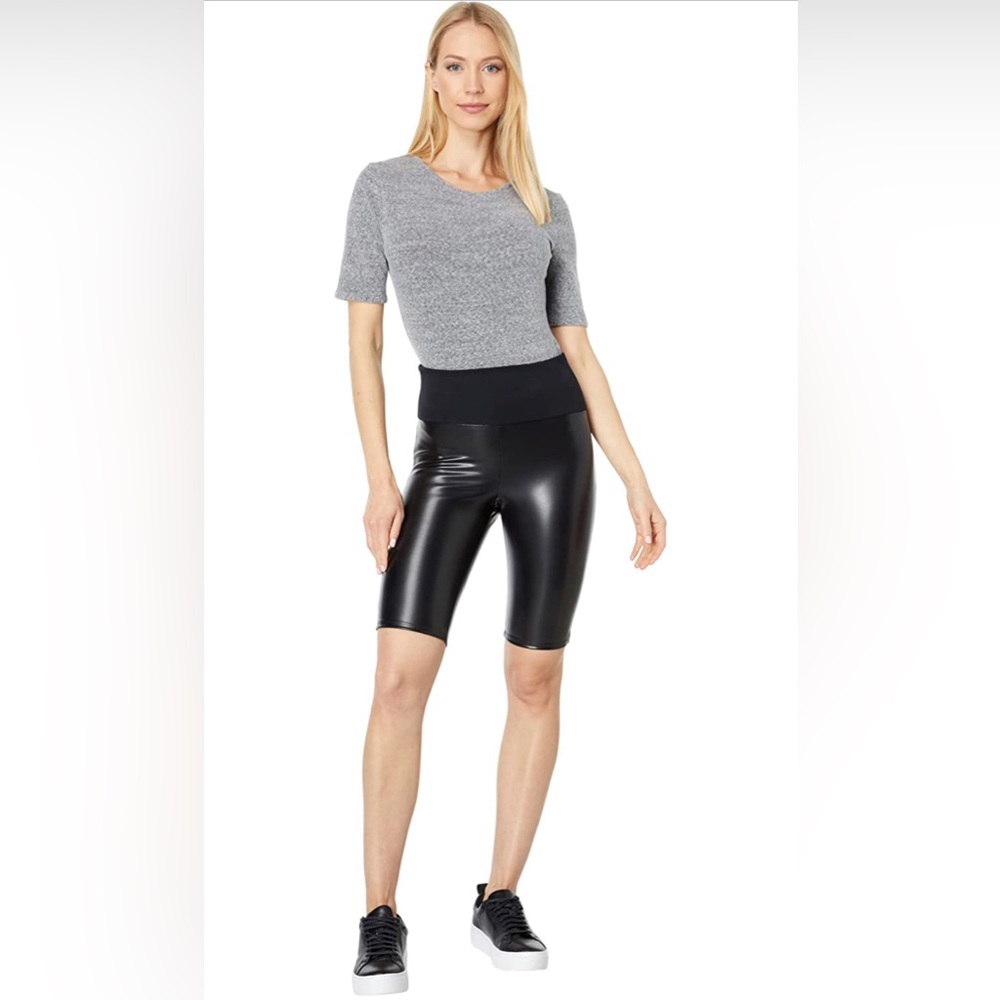 Assets by Spanx Faux Leather Bike Shorts XL